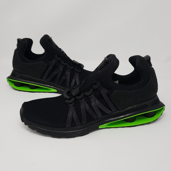 nike shox gravity luxe